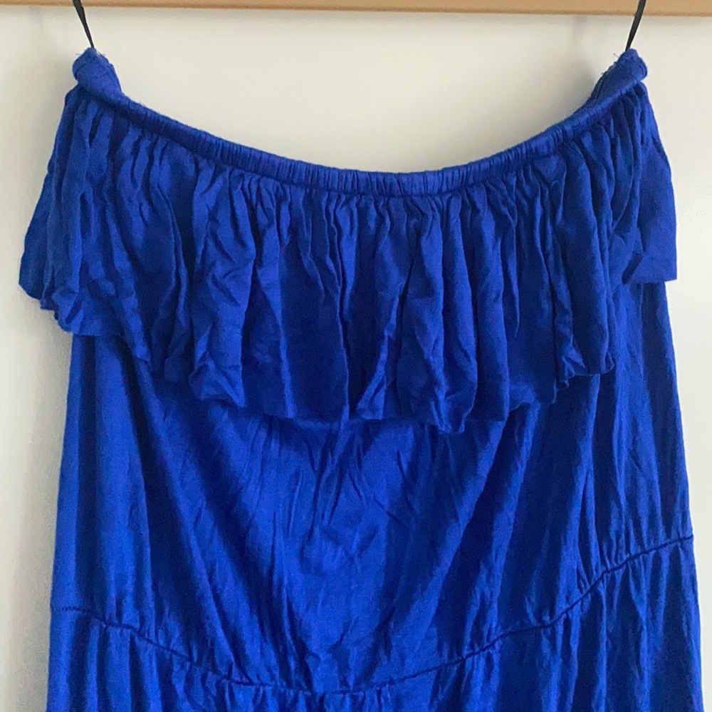 Beautiful strapless dress from Anthropologie - Picture 2 of 8